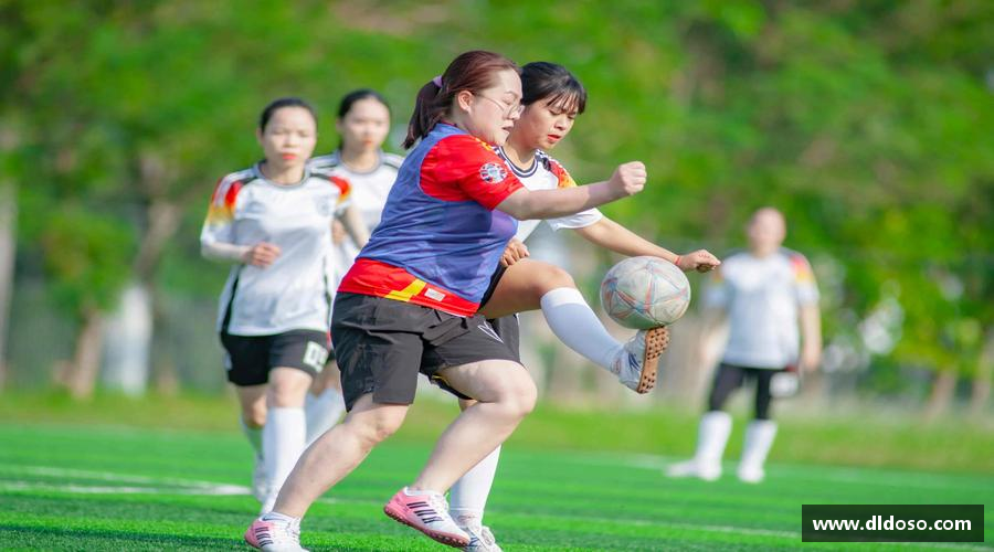 3044am永利集团官方网站勇攀高峰，无所畏惧！